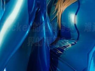 Alina Becker的短裙写真，难道是cos界的颠覆？